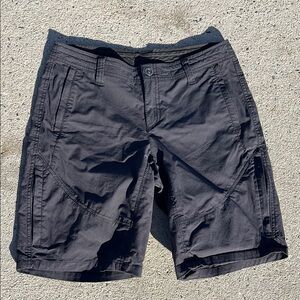 Kuhl charcoal outdoor/hiking shorts  Lightweight Fabric size 6